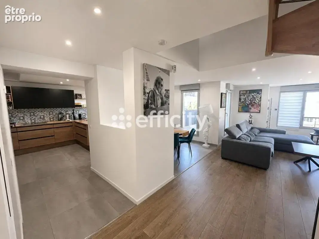 Appartement rénové - photo 2