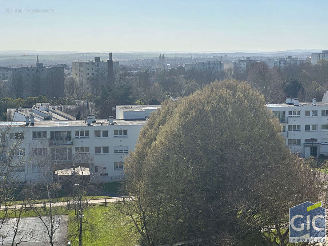 Appartement à HEROUVILLE-SAINT-CLAIR