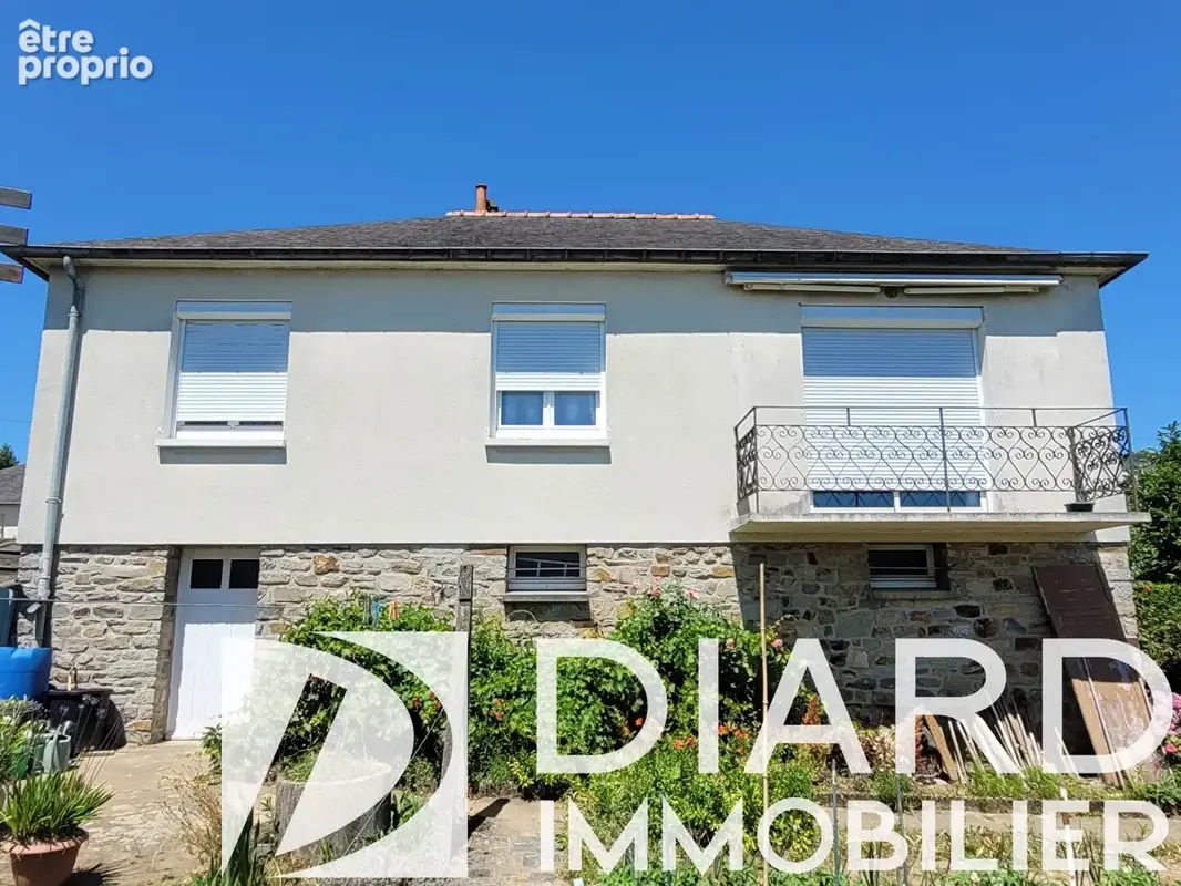 Sous compromis ! Nouveauté en exclusivité Cabinet Diard Immobilier ! Jolie maison T3 plein centre-ville - photo 11