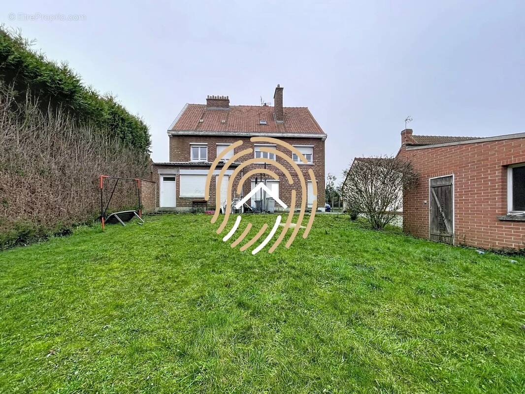 Maison à ROOST-WARENDIN