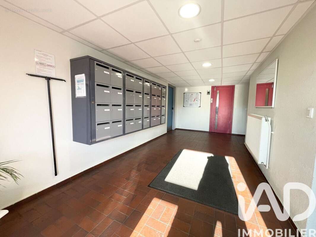 Photo 8 - Appartement à MOULINS-LES-METZ