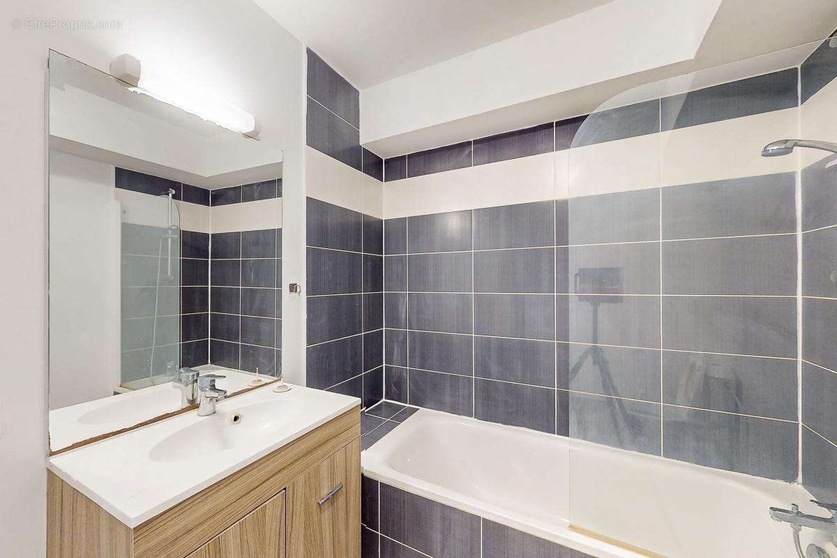 Appartement à SAINT-OUEN-L'AUMONE