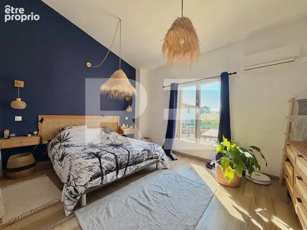 Meynes  maison de village de 190 m²  4 chambres, bureau, jardin et parking - photo 5
