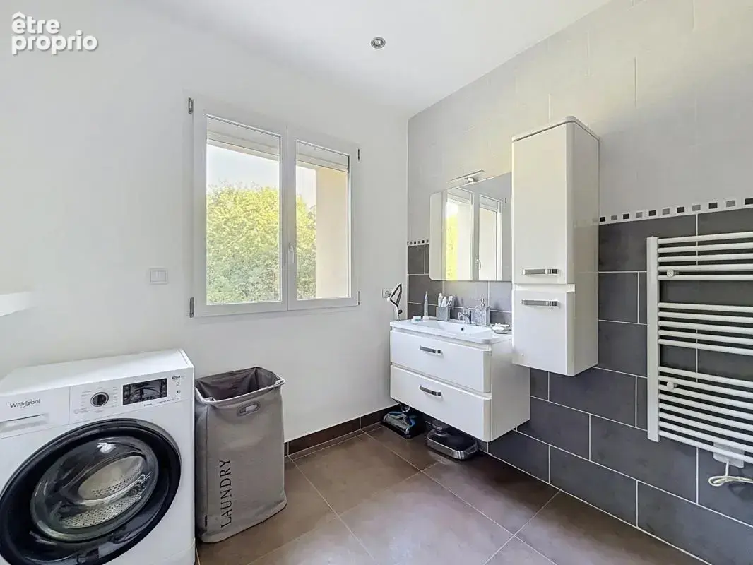 Avignon - extra-muros - duplex de 106m² - terrasse -parking - photo 11
