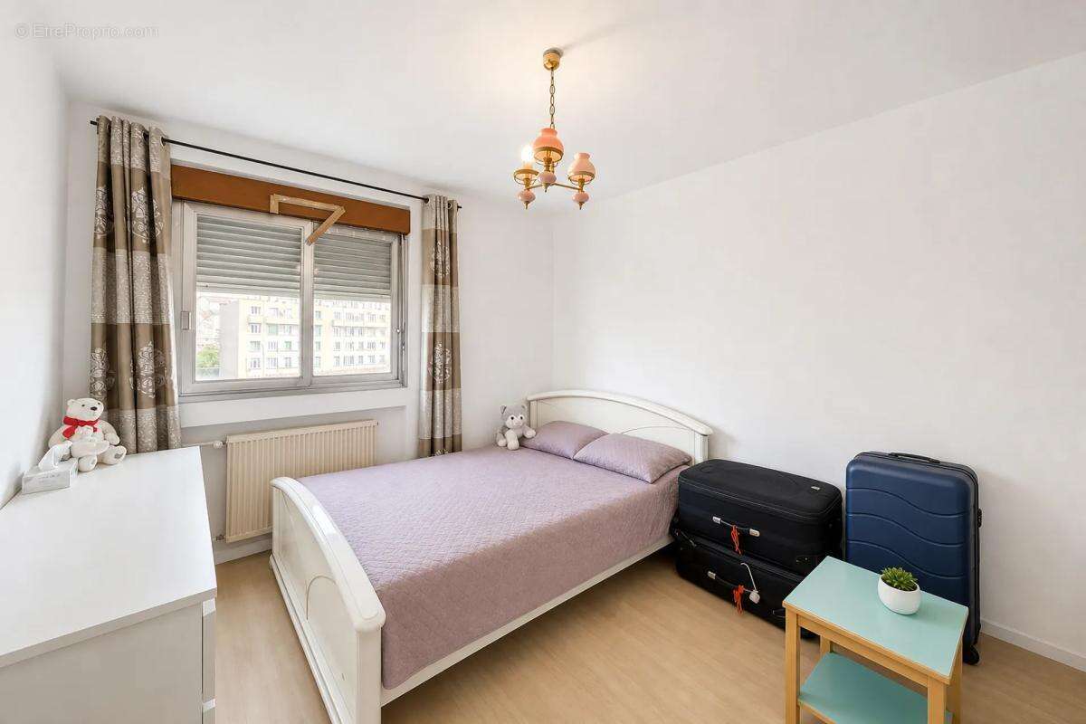 Superbe appartement rénové avec vue panoramique - photo 6