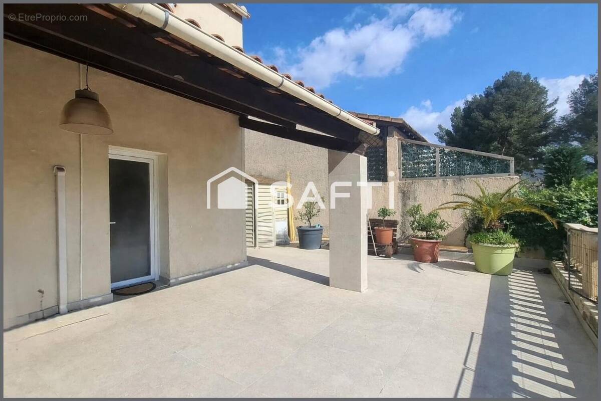 Photo 1 - Maison à ROQUEVAIRE