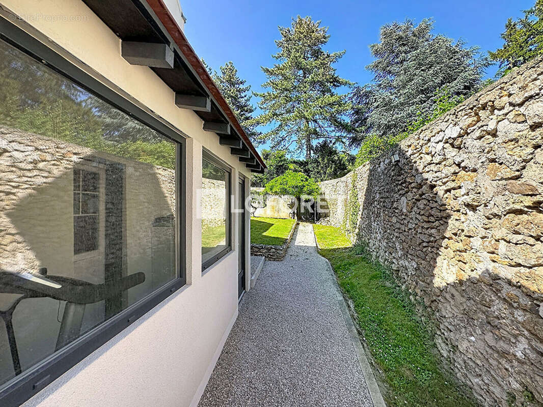 Maison à TRIEL-SUR-SEINE