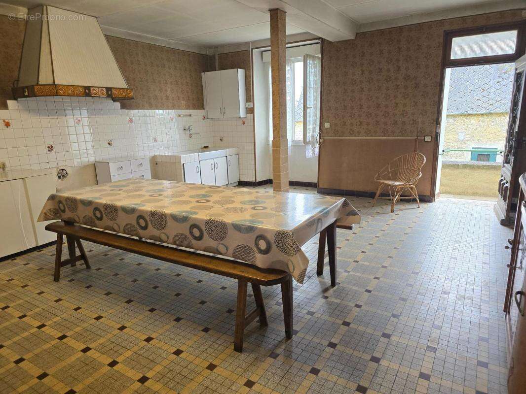 Maison à EVRON