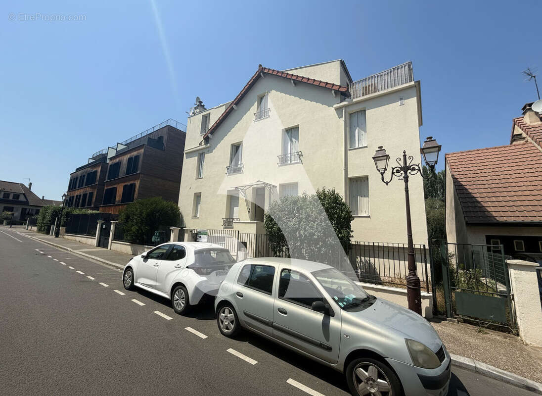 Appartement à ENGHIEN-LES-BAINS
