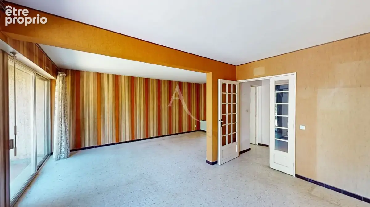 A VENDRE - Maison Nîmes 4 pièce(s) 90.20 m2 - photo 7
