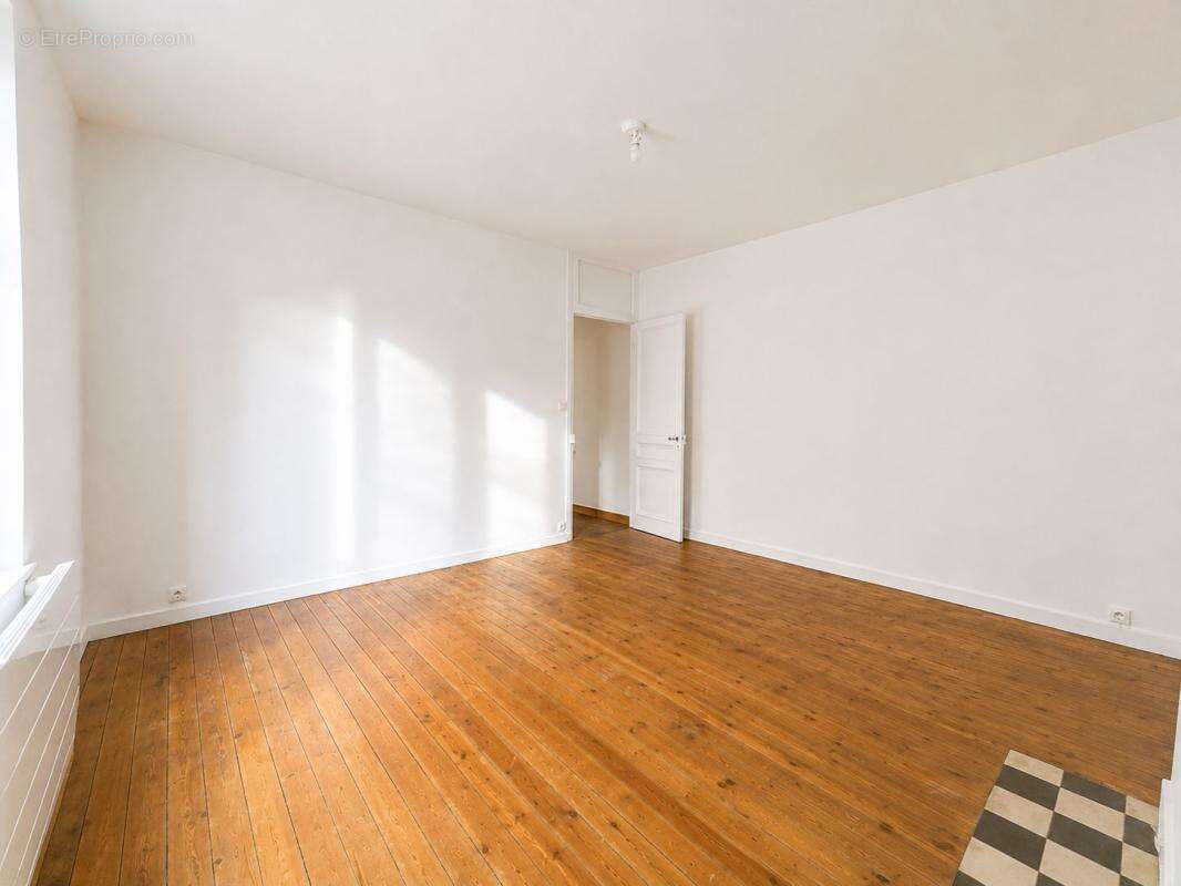 Appartement À Vendre - photo 4
