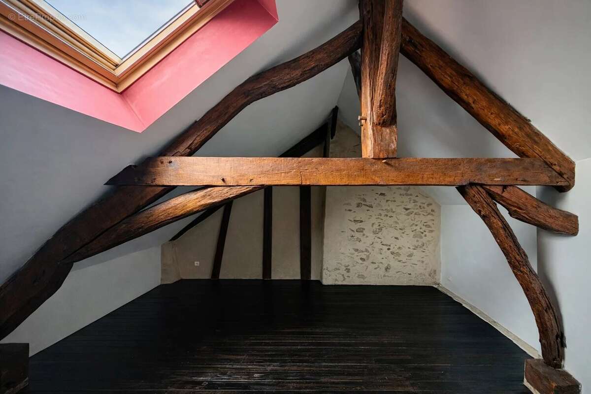 Maison à FLEURIEL