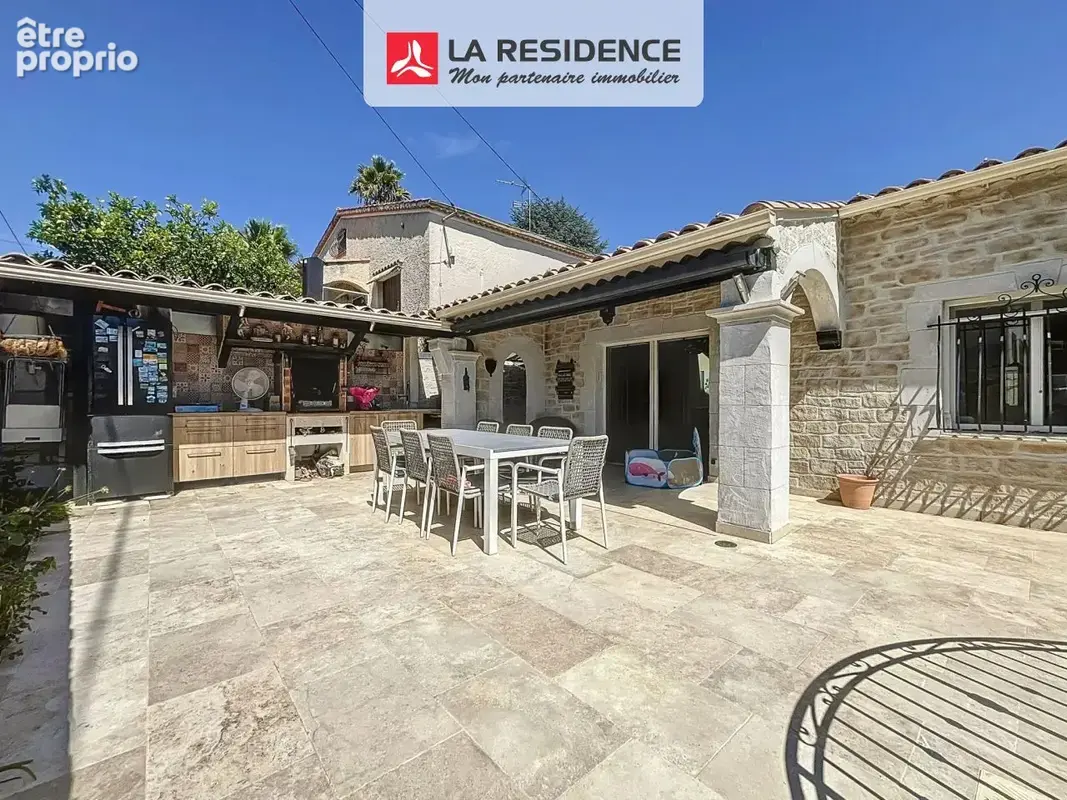 Maison 134 m² à Cagnes-Sur-Mer  - photo 3