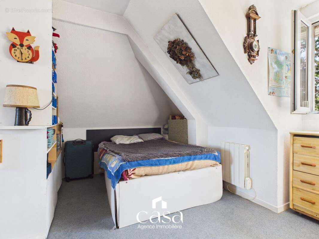 Appartement 28 m² à Saint-Germain-La-Blanche-Herbe  - photo 3