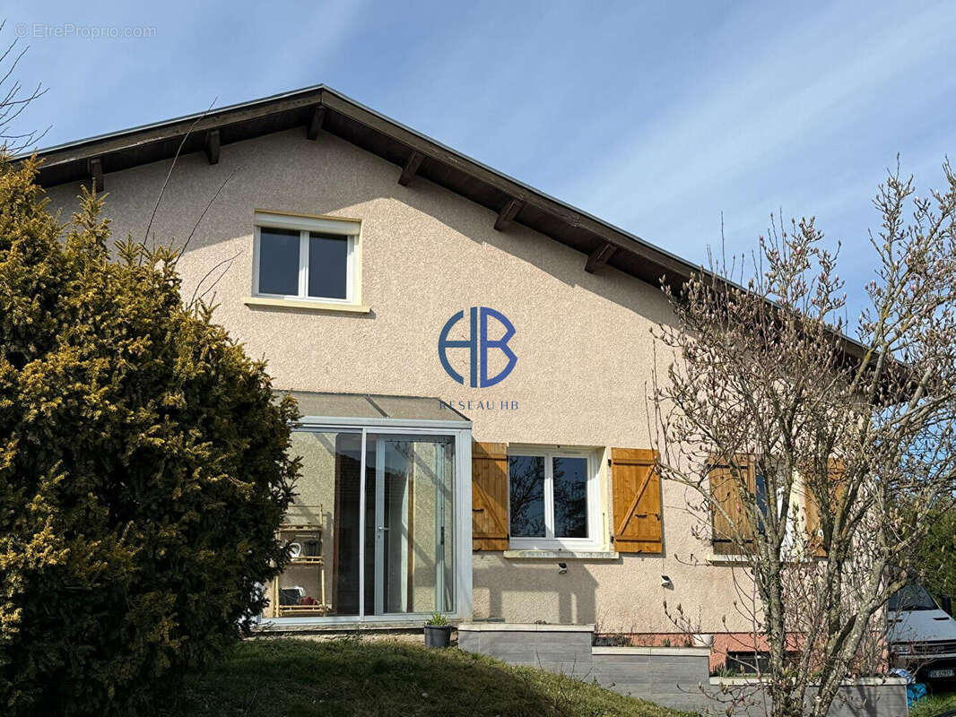 Maison à PAJAY