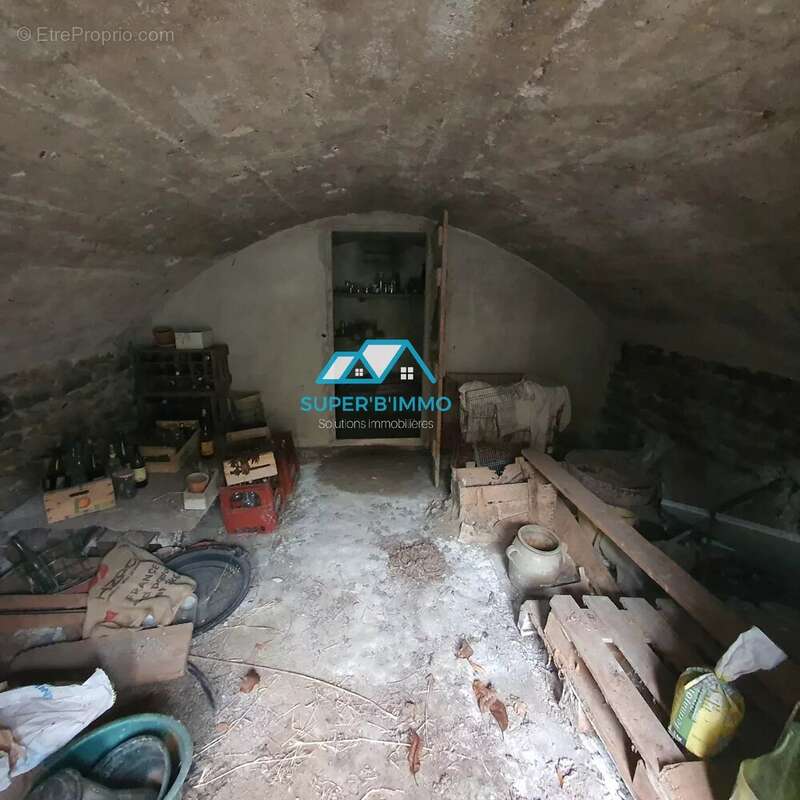 Maison à MAZEYRAT-D&#039;ALLIER