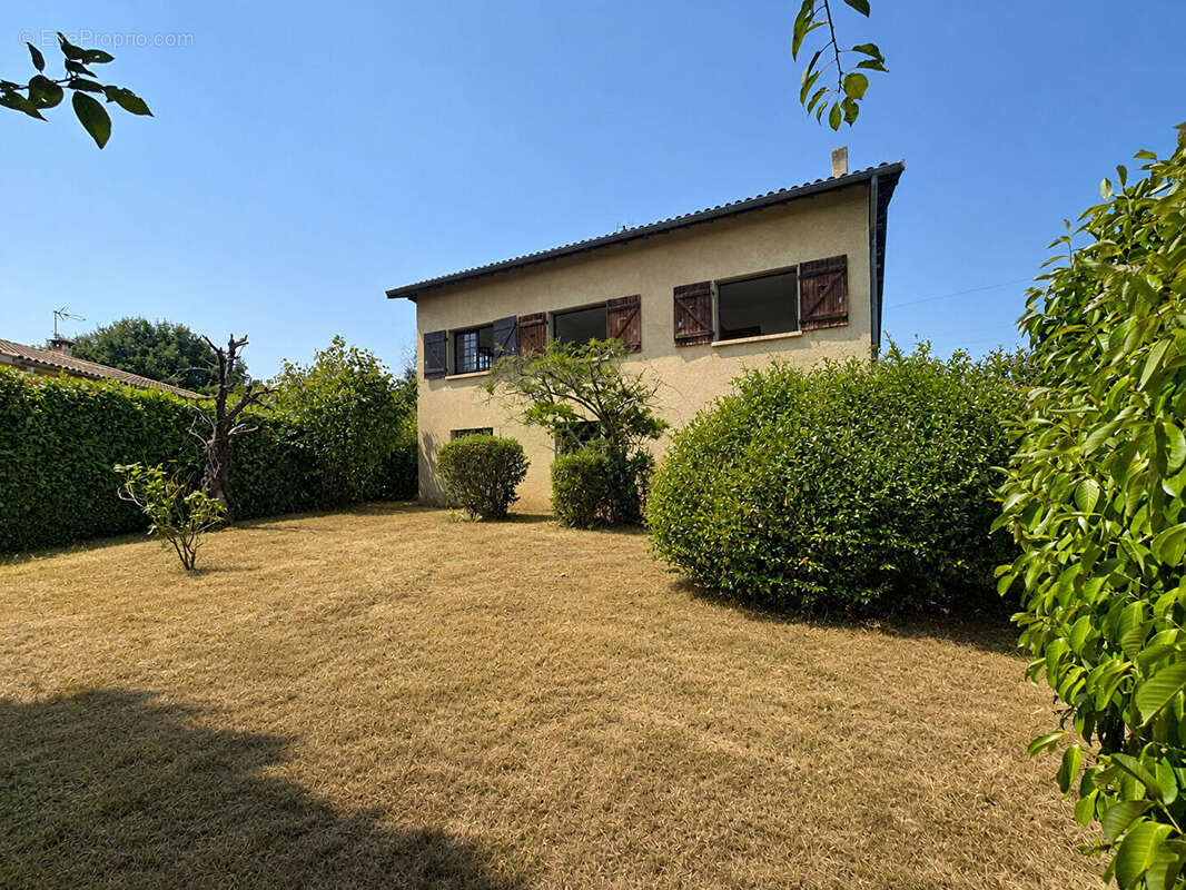 Maison  5 pièce(s) - photo 10