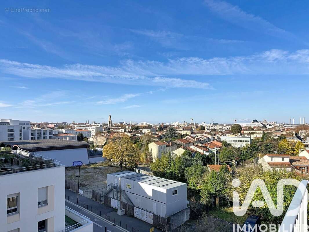 Photo 9 - Appartement à BORDEAUX