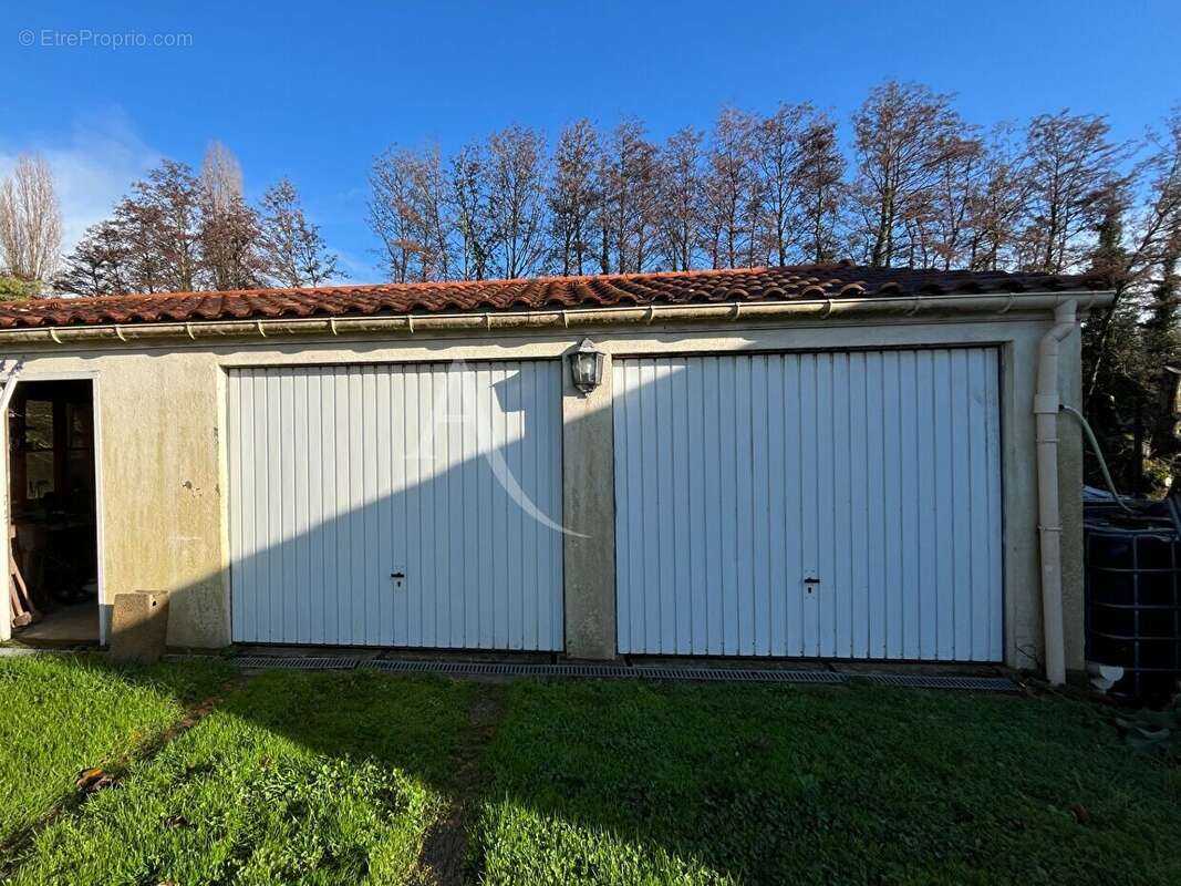 Maison à LA CHAPELLE-ACHARD