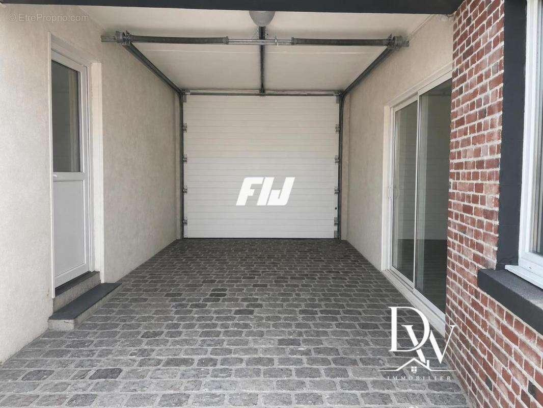 Maison 5 pièces / 154 m² / 269 000 EUR / LECLUSE - photo 13
