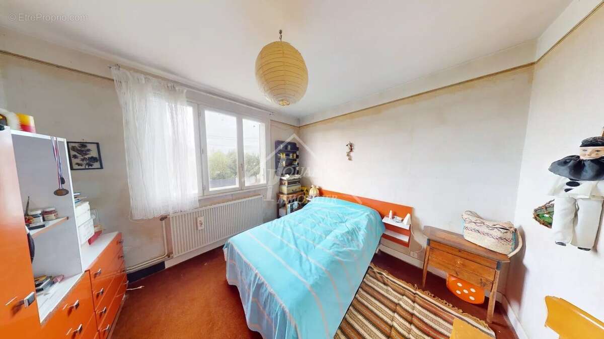Maison à COMMENTRY