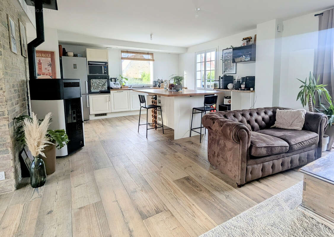 Maison à DOUVRES-LA-DELIVRANDE