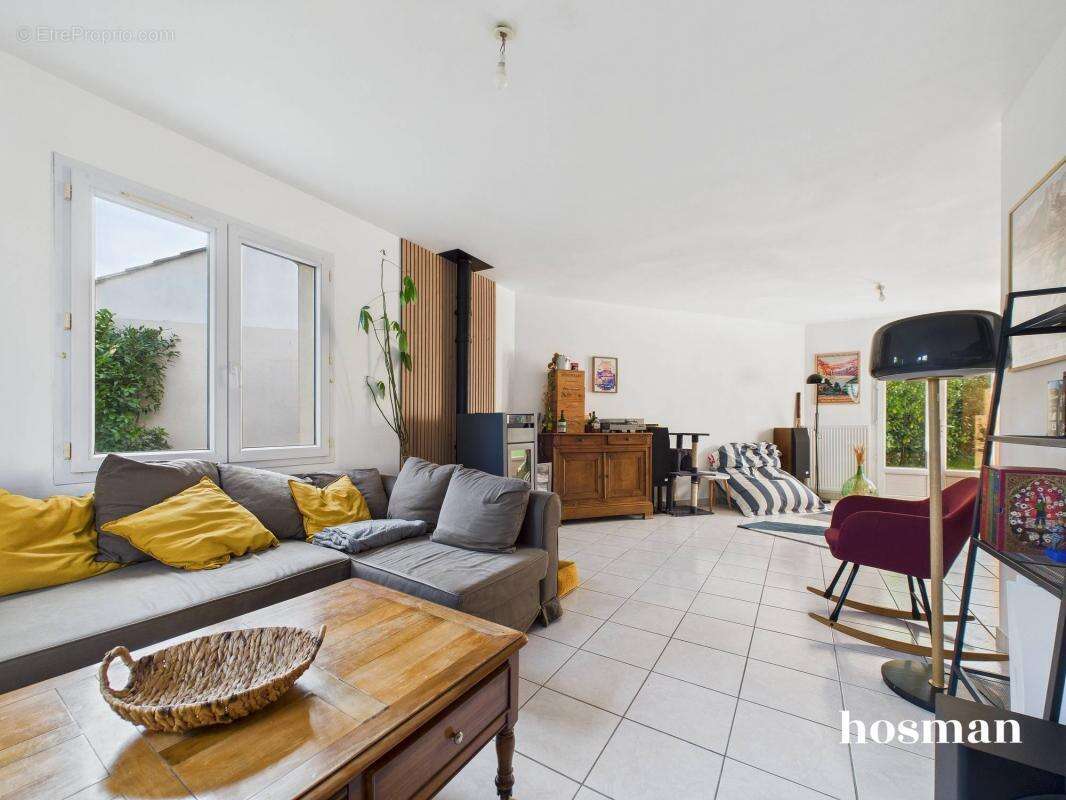 Maison à BOUGUENAIS