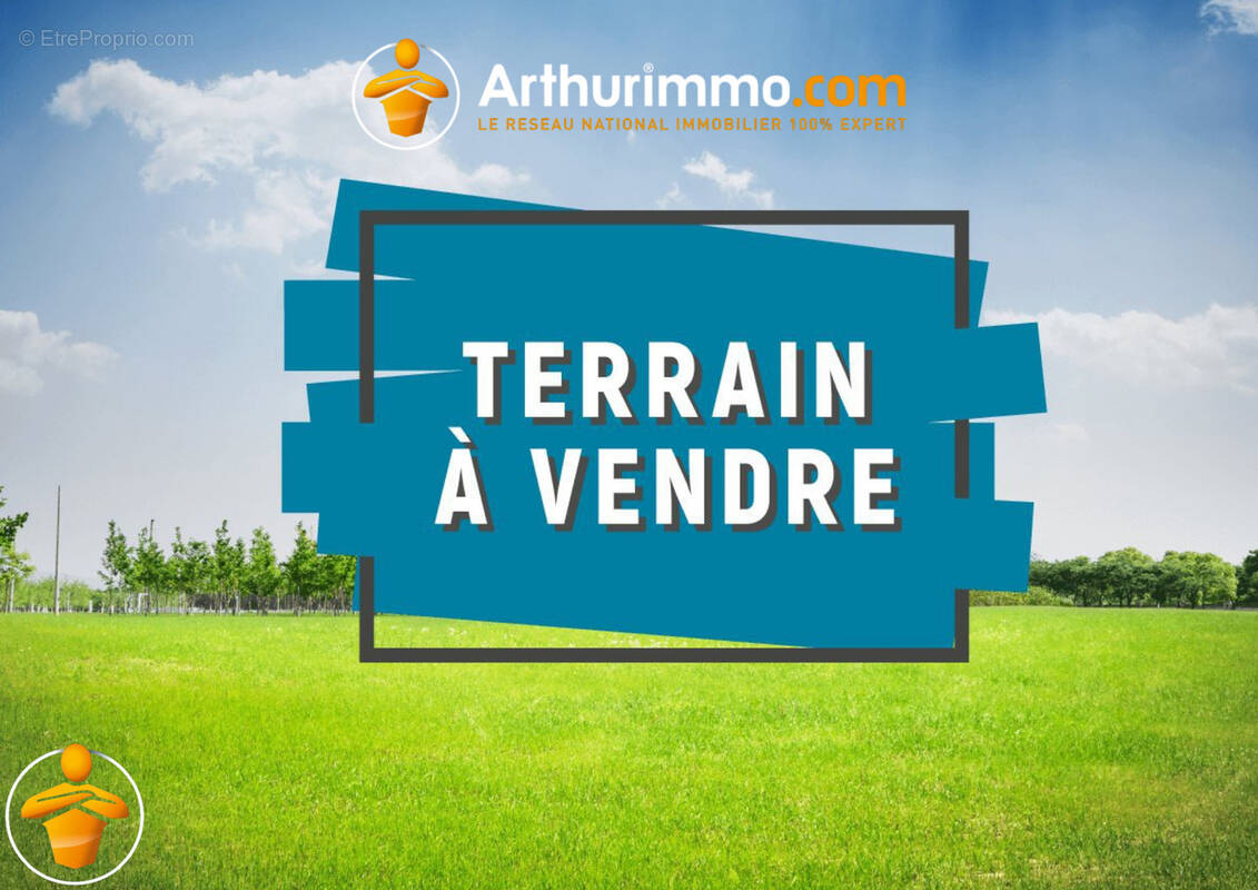 Terrain à LA FERTE-GAUCHER