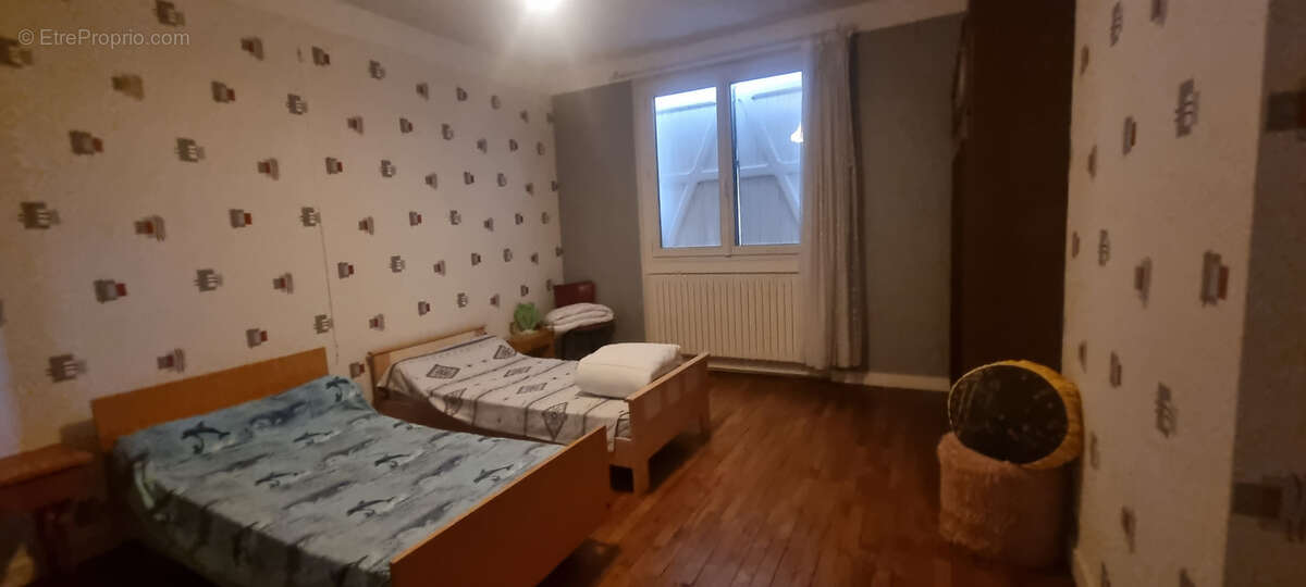 Maison à BRISSAC-QUINCE