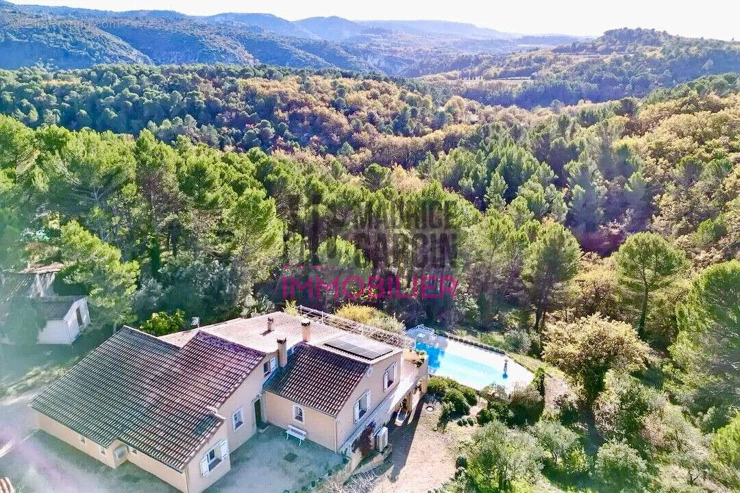 Maison à MALEMORT-DU-COMTAT