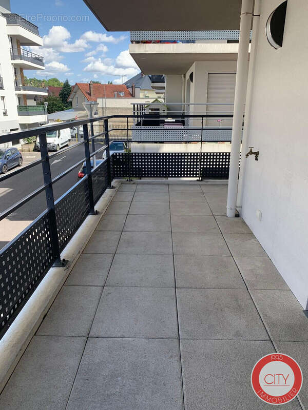 Appartement à SAINT-OUEN-L'AUMONE