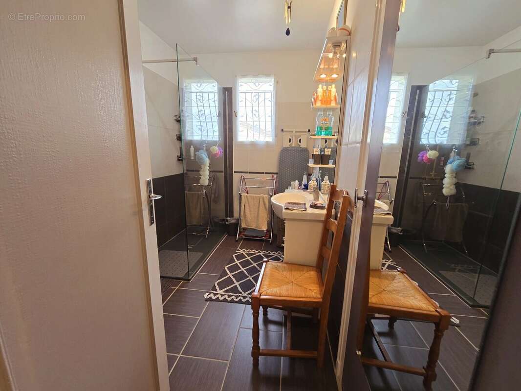 Maison à SAINT-PARDOUX-ISAAC