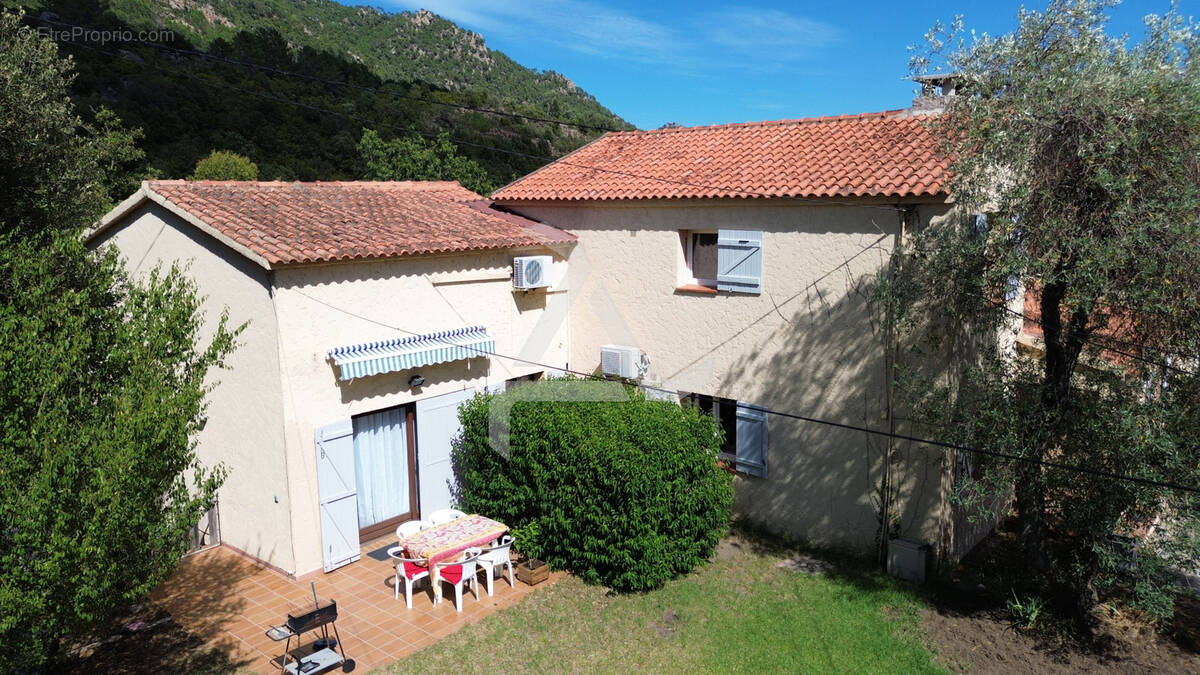 Maison à ZONZA