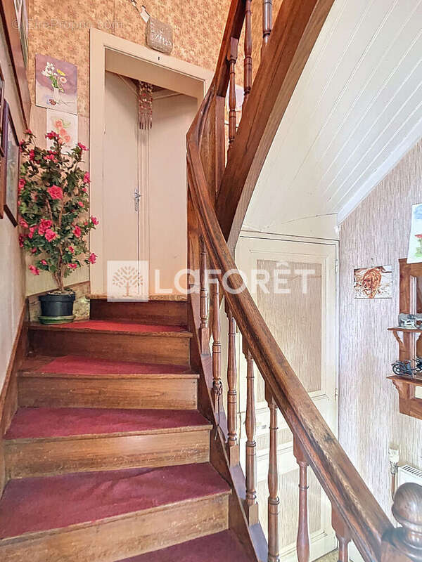 Maison à SAINT-VICTURNIEN