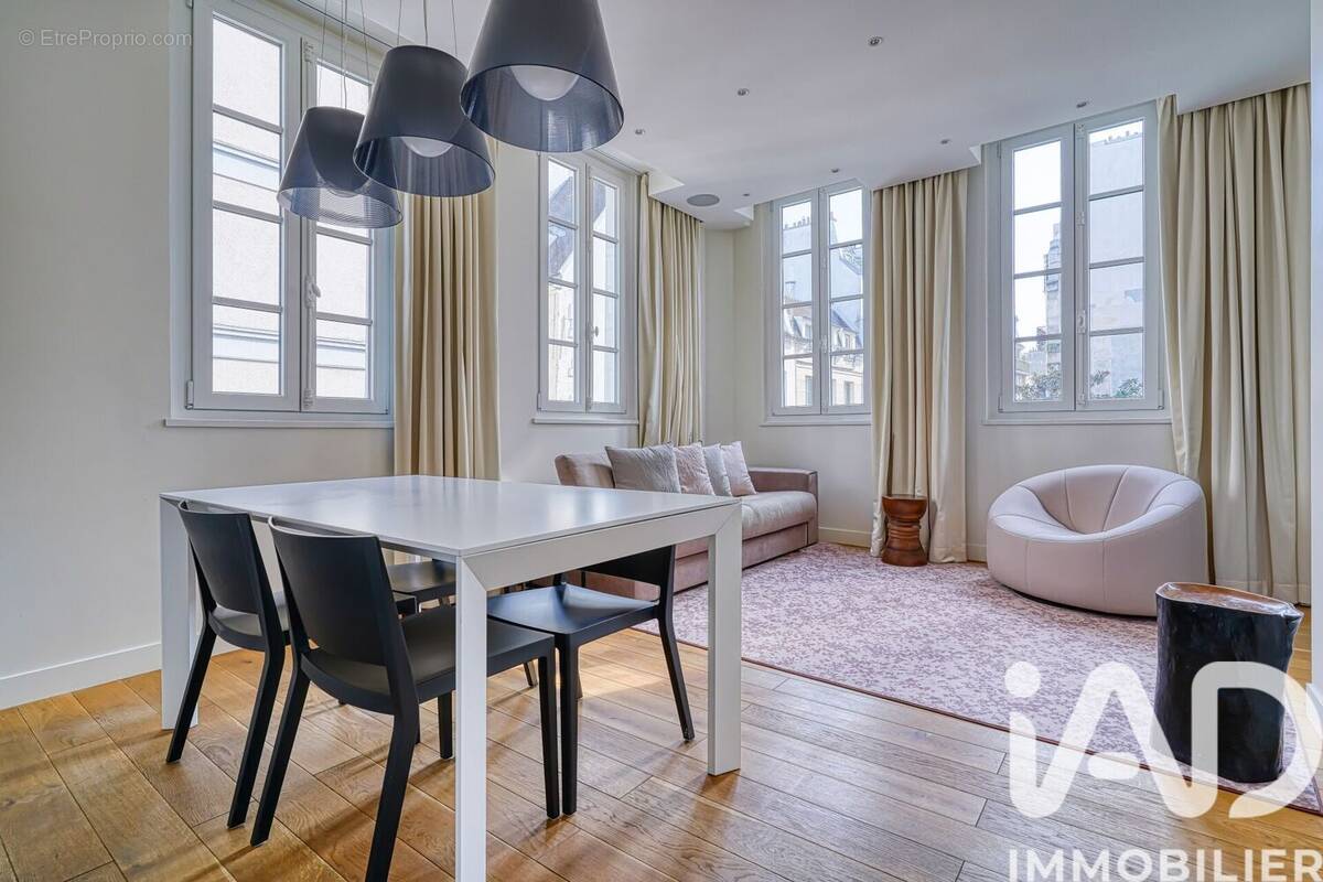 Photo 1 - Appartement à PARIS-3E