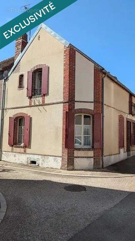 Maison 102 m² à Villeneuve-Sur-Yonne  - photo 6