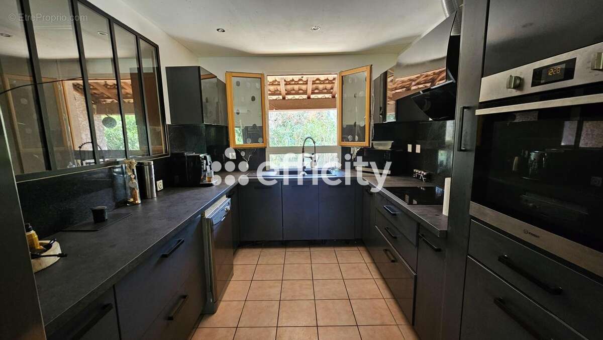 Maison à SAINT-PAUL-EN-FORET