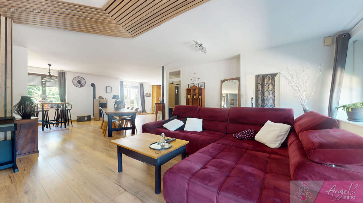Appartement à ANDELOT-EN-MONTAGNE