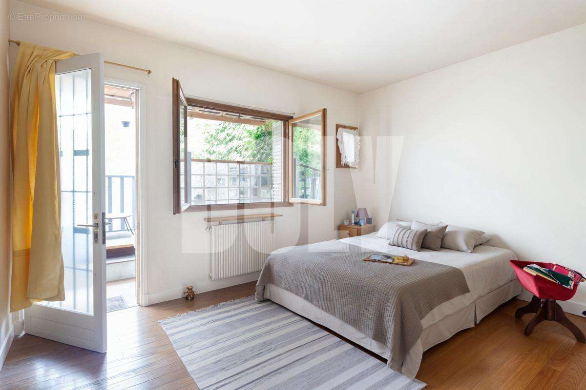 Maison à SAINT-DENIS