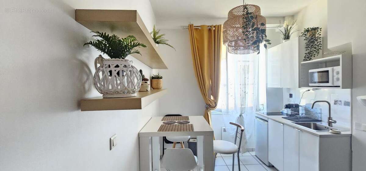 Appartement à LYON-9E