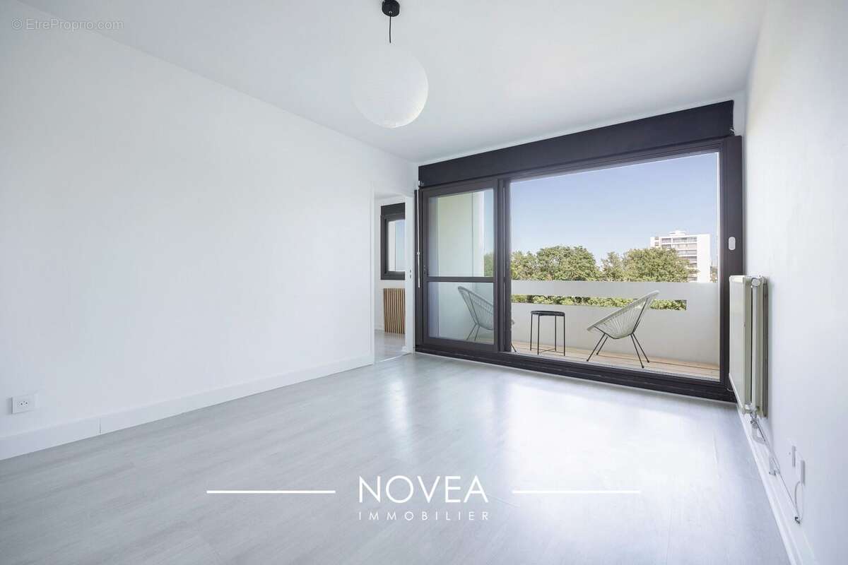 Appartement à LYON-5E