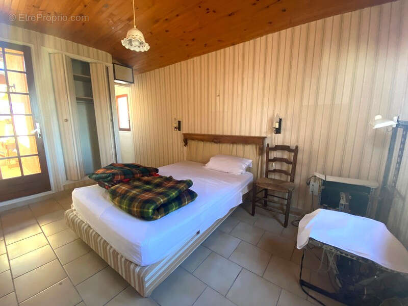 Maison à PUGET-VILLE