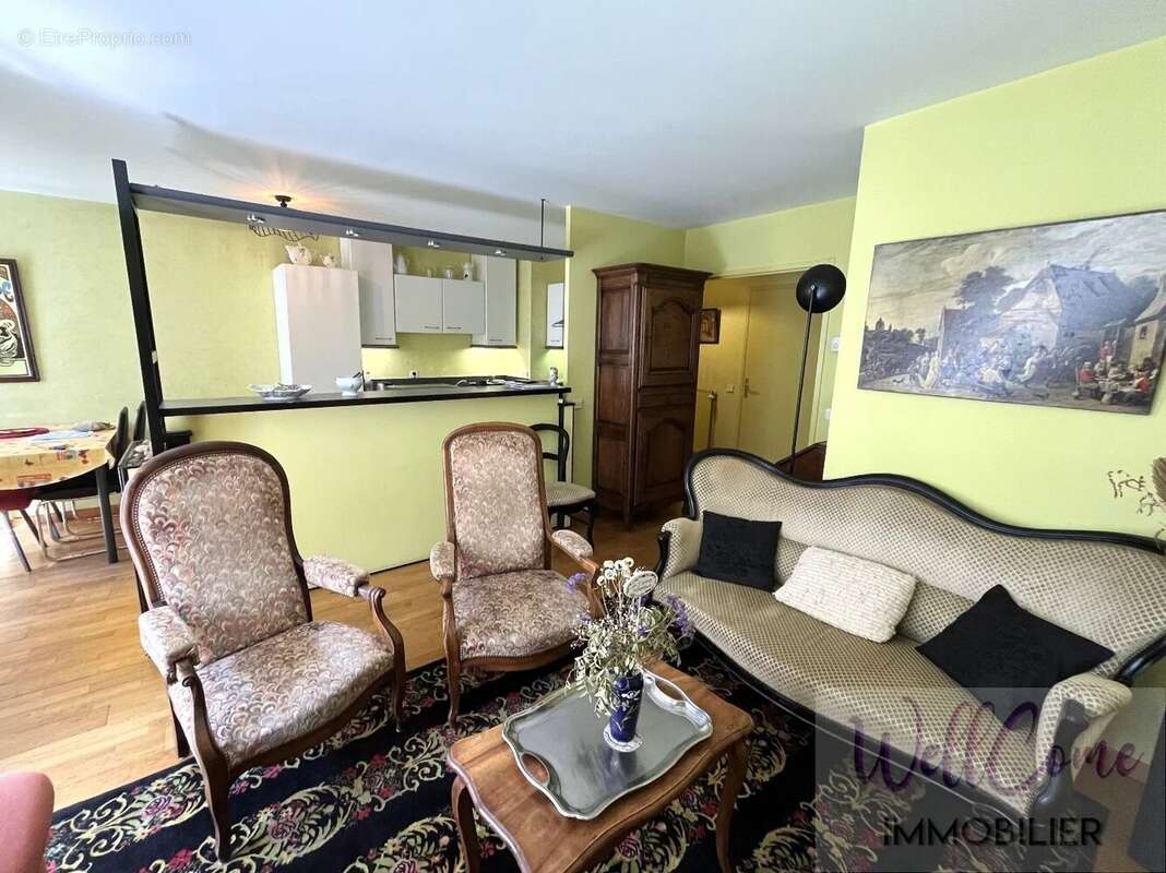Appartement à AIX-LES-BAINS