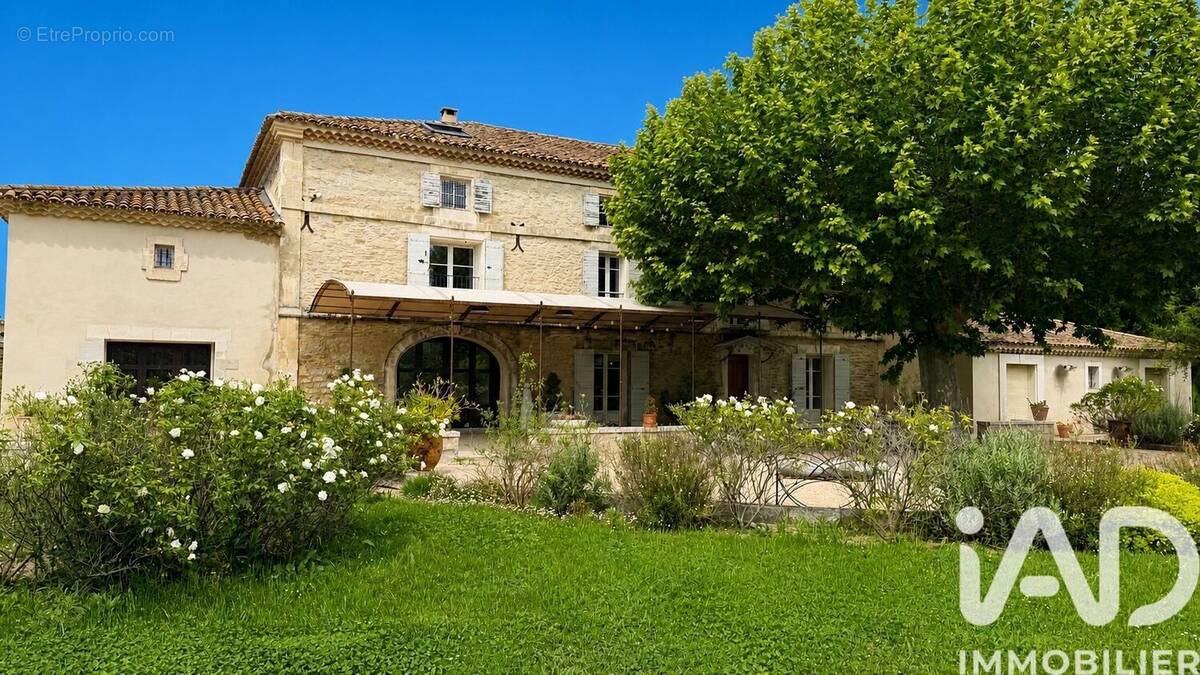 Photo 1 - Maison à BARBENTANE