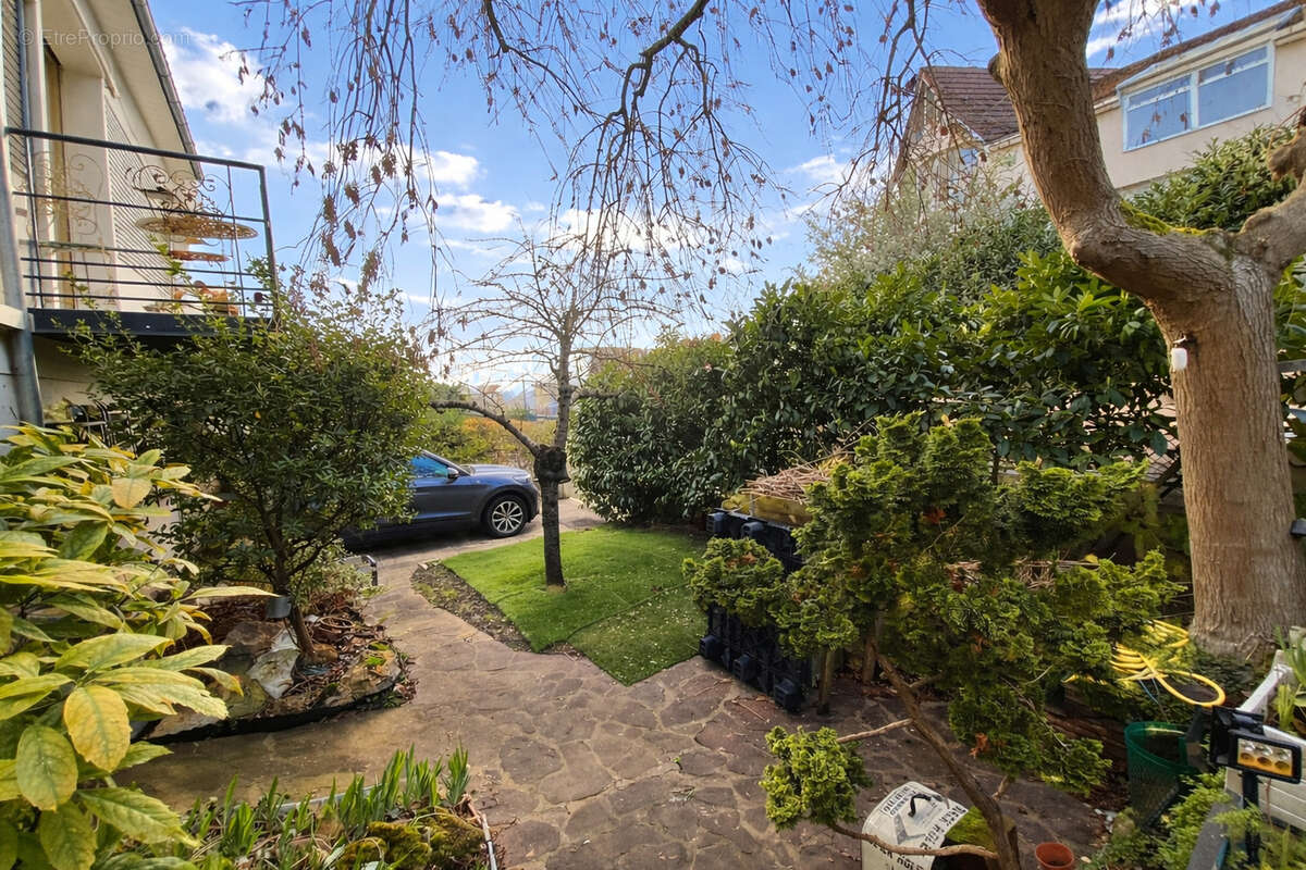 Maison à FONTENAY-SOUS-BOIS
