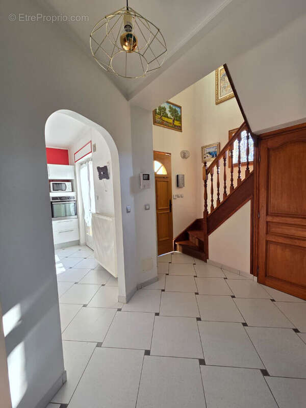 Maison à SAINT-QUENTIN