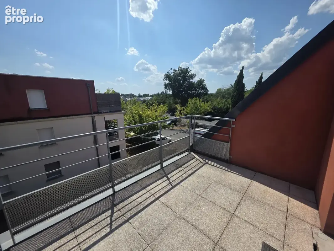 T3 dernier étage terrasse et parking - photo 9