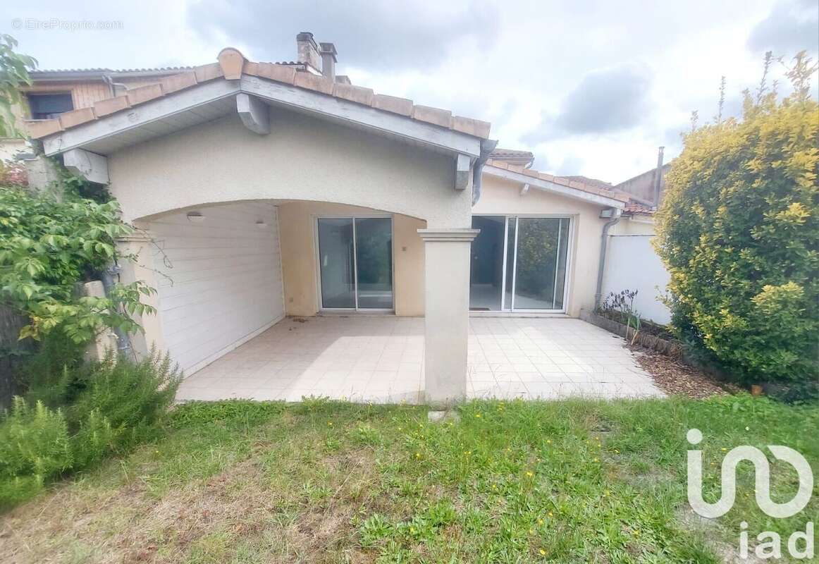 Photo 2 - Maison à CARBON-BLANC