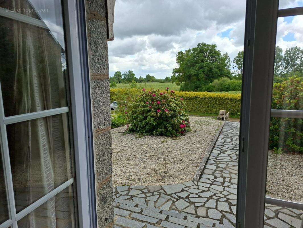 Maison 4-5 pièces avec dépendances et pâturage, LE TEILLEUL (50) - photo 4