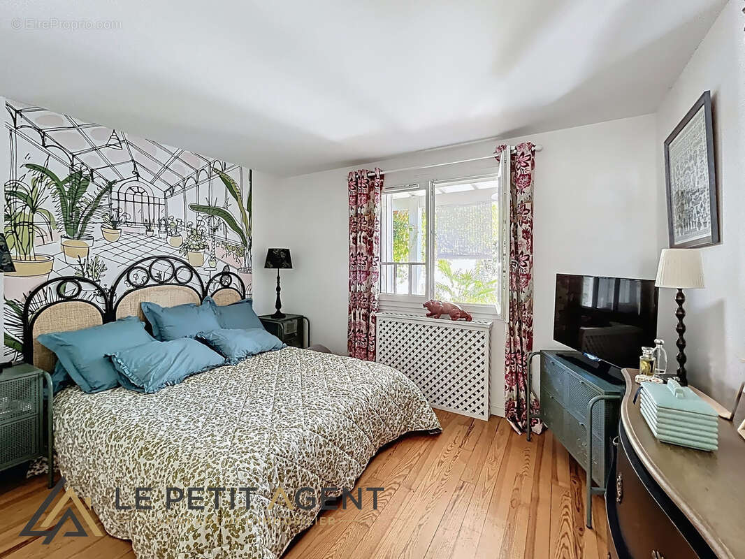 Maison à LE BOUSCAT